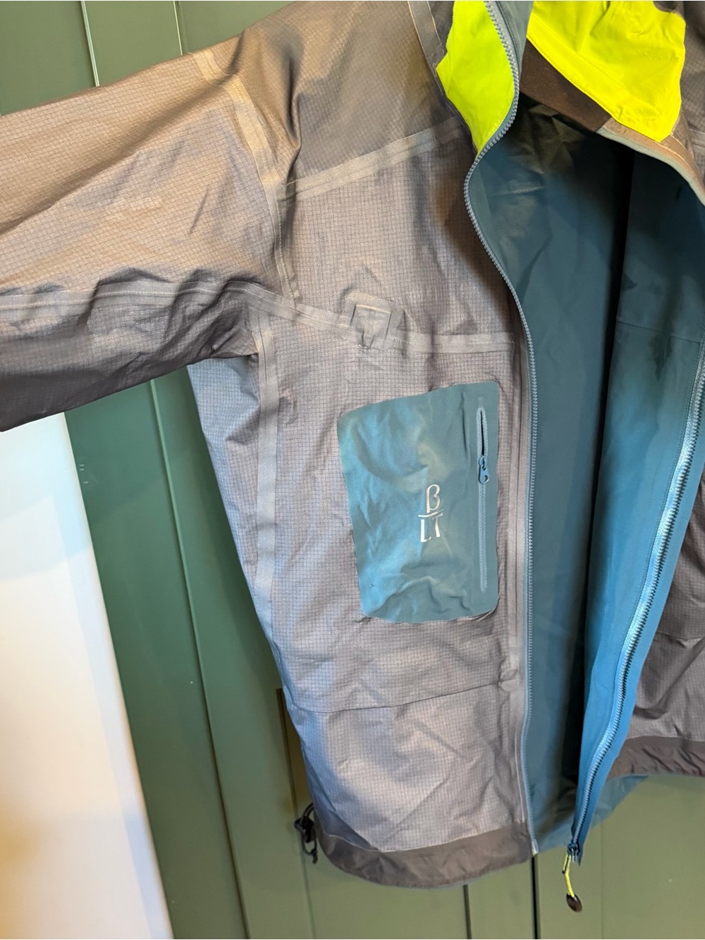 Arc’teryx Beta LT GORE-TEX Pro w’s m - Picture 9 of 16